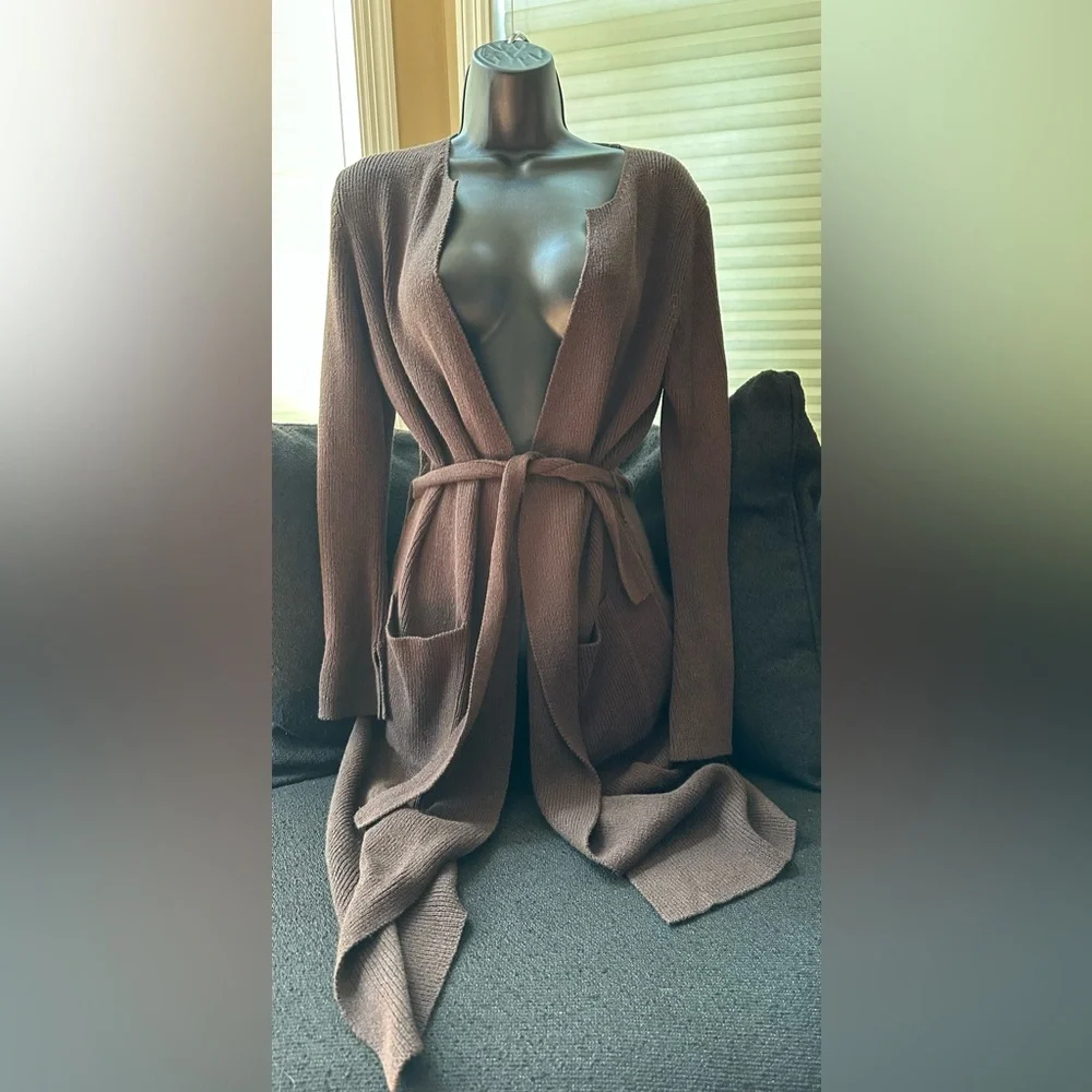 Max Studio rich brown textured knit wrap - Picture 2 of 12
